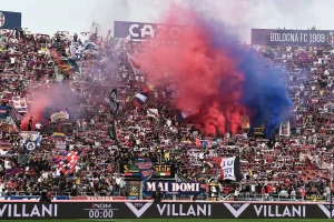 De Curva nord met de tifosi van Bologna FC